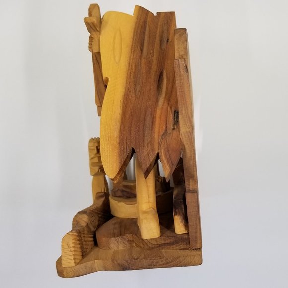 Vintage Olive Wood Nativity Scene Made in Bethlehem 6” X 6.5” Handmade Folk Art - Picture 4 of 16